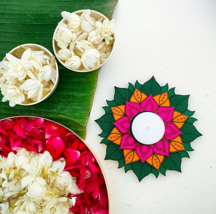 Colorful Wooden Diya (Multicolor - 1 piece)